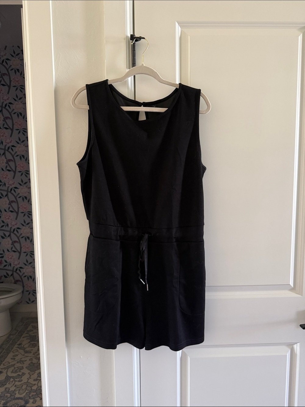 Classic Black Sleeveless Drawstring Romper large
